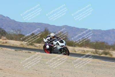 media/Jan-13-2025-Ducati Revs (Mon) [[8d64cb47d9]]/4-C Group/Session 3 (Turn 7 Inside)/